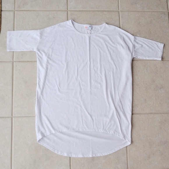 White Quarter-Sleeve Lularoe T-Shirt - Picture 2 of 4